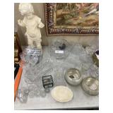 Pattern Glass, Figurine