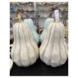 (4) Composition Gourds