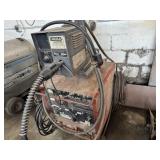 Lincoln Idealarc DC250 Portable Welder