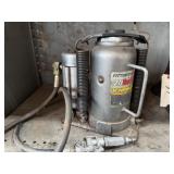 20 Ton Air/ Hydraulic Bottle Jack