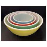 (4) Vintage Pyrex Nesting Bowls