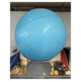 18" World Globe