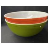 (2) Pyrex Mixing Bowls