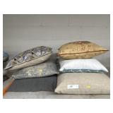(6) Decorative Pillows