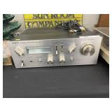 Hitachi Stereo Amplifier