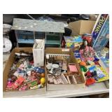 Doll House, Furnishings, Toys