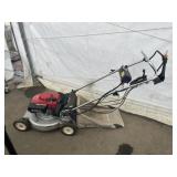 Honda 21" Self Propel Mower w/ Bagger