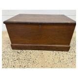 Vintage Blanket Chest