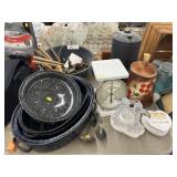 Family Scale, Graniteware Pan and Roasters, etc.