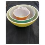 (3) Pyrex Mixing Bowls