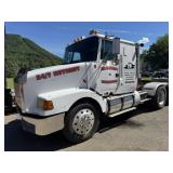 1988 Volvo Tractor