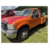 2005 Ford F-350 XL Super Duty