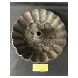 John Wright Cast Metal Food Mold