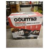 Gourmia FoodStation - Air Fryer, Griddle, Grill