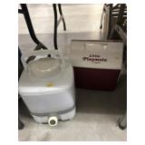 Assortment of Coolers & Lunch Boxes