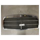Mercedes Benz Grill