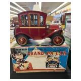 Tin Litho Battery Operated Car