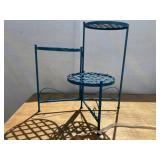 3 Tear Fold Out Plant Stand