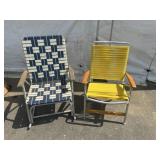 2 Folding Lawn Chairs
