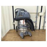 16 Gal Shop vac w/ Accessories.