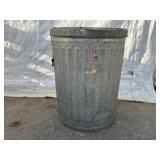 Galvanized Trash Can w/ Lid