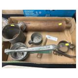 Collection Vintage Kitchen Utensils