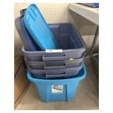 4 Plastic Tubs w/ Lids