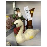 Wooden Jim Shore w/ Swan & Vase