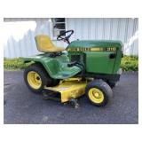 John Deere 318 Riding Mower
