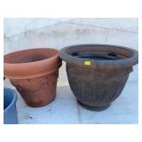 3 Large Outdoor Flower Pots