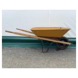 Steel Wheelbarrow With Wooden Handles