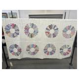 Vintage Dresden Plate Pattern Quilt