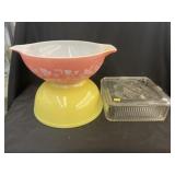 Vintage Pyrex Serving Bowls w/ Refrig. Dish