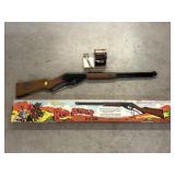 Daisy Red Ryder BB Gun w/ Assorted BBs