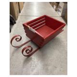 Sleigh-Form Planter