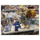 Artificial Flowers and Home Decor