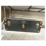 Flat-Top Storage Trunk