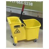 Rubbermaid Mop Bucket