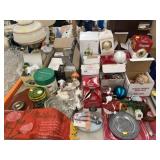 Christmas Ornaments & Decor