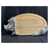 Pig-Form Cutting Board