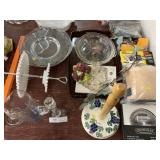 Serving Dishes, Paper Towel Holder & Saw Blades