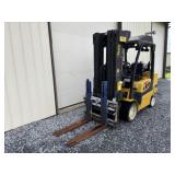 2015 Yale 8,000lb Forklift