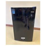 Whynter Apartment Size Refrigerator