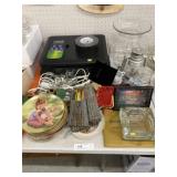 Printer w/ Lantern & Collector Plates
