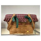 1992 Longaberger Basket