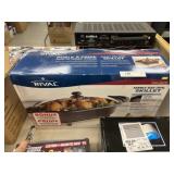 7 Quart Electric Dutch Oven