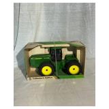 John Deere 4-Wheel Drive Tractor 1/16 Scale Model