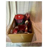 Kitchen Assorted Lot with Glassware and Linens