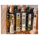 (5) Winross Trucks