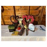 Garden Decor and Birdhouses Lot